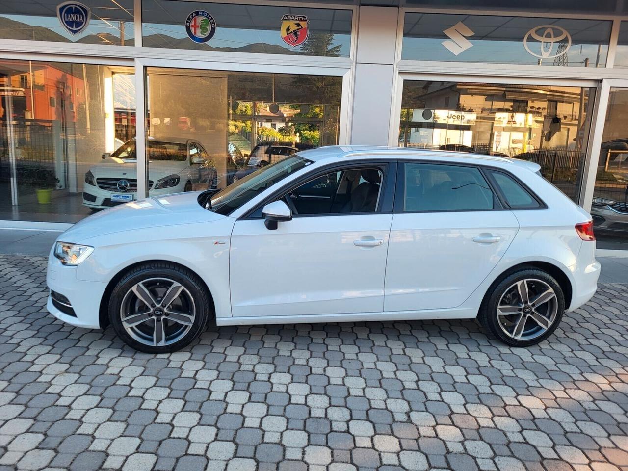 Audi A3 SPB 1.6 TDI SPORTBACK - TAPPEZZERIA SPORTIVA " S-LINE EDITION "