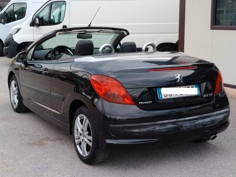 Peugeot 207 1.6 HDi 110CV CC Tecno