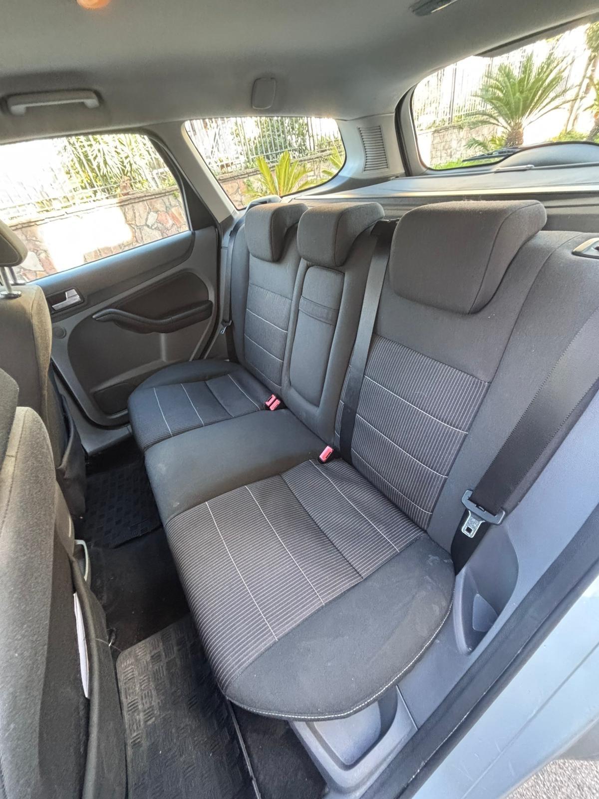 Ford Focus 2.0 SW Bz Gpl Tit