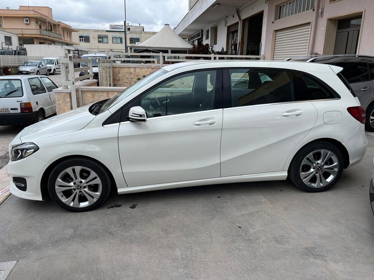 Mercedes-benz Classe B 180 d Sport AMG