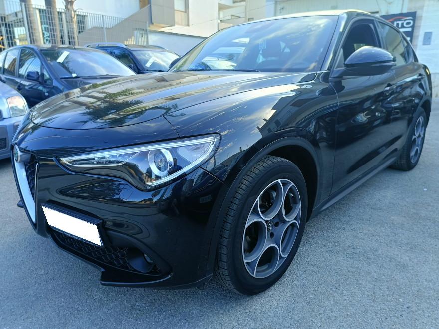 Alfa Romeo Stelvio 2.2 t Sprint Q4 190cv auto