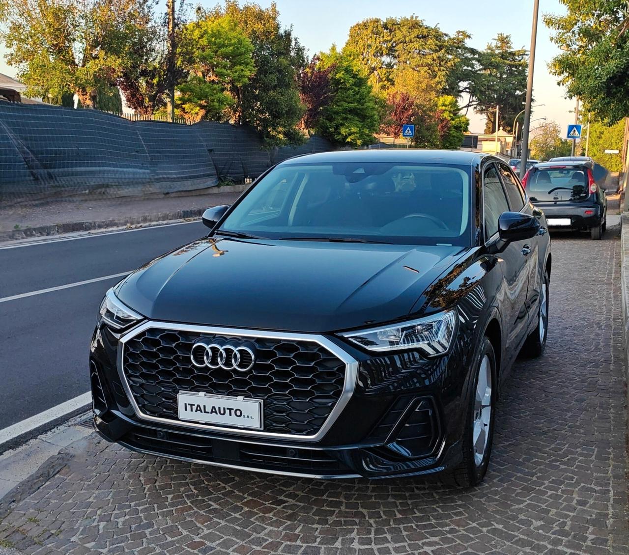 Audi Q3 SPB 35 TDI S tronic Business Plus