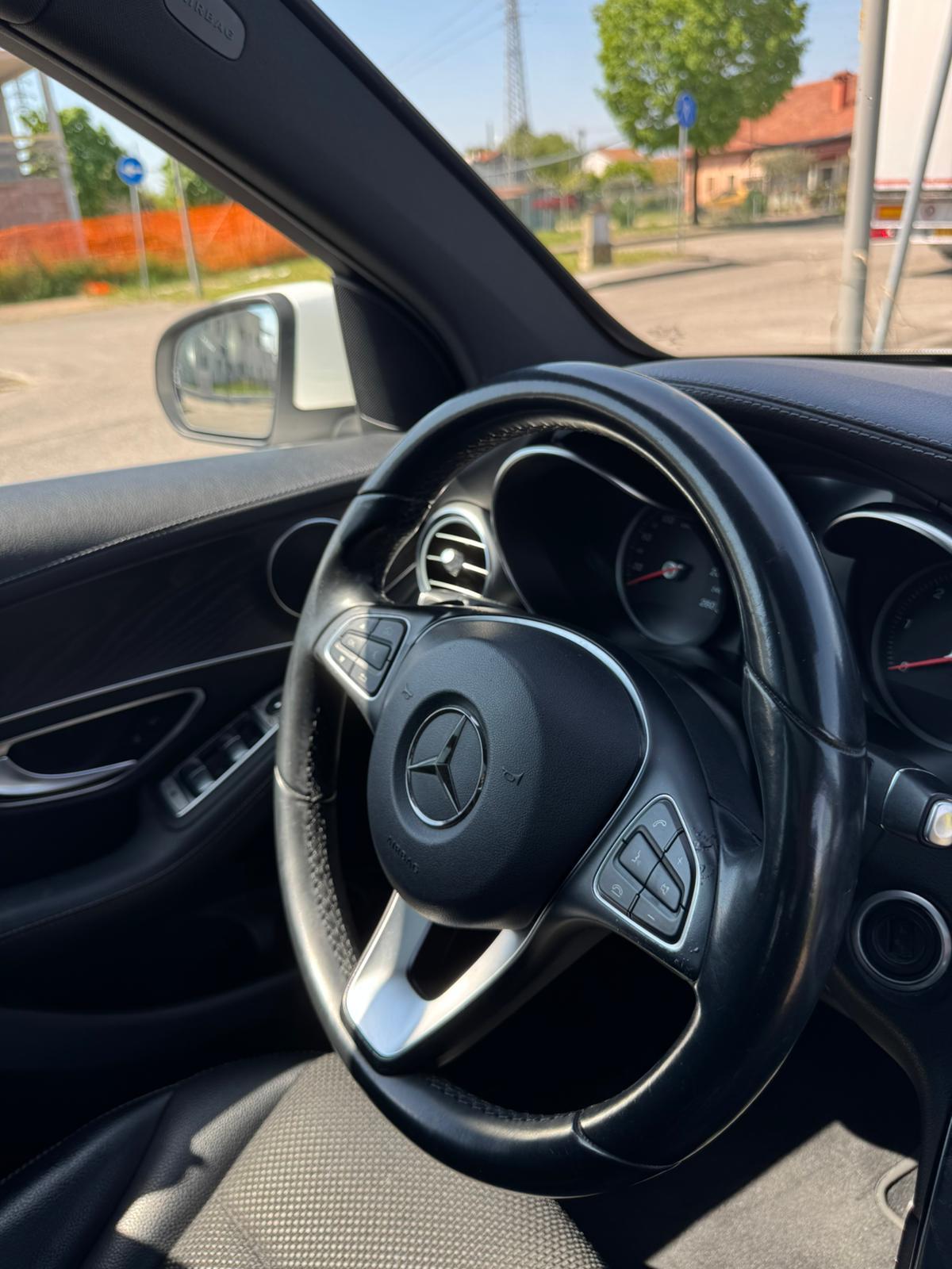 Mercedes GLC SUV GLC 250 d Business 4matic auto