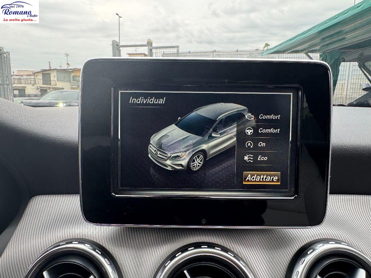 MERCEDES - Classe GLA - GLA 180 d Automatic Sport#TETTO APRIBILE!