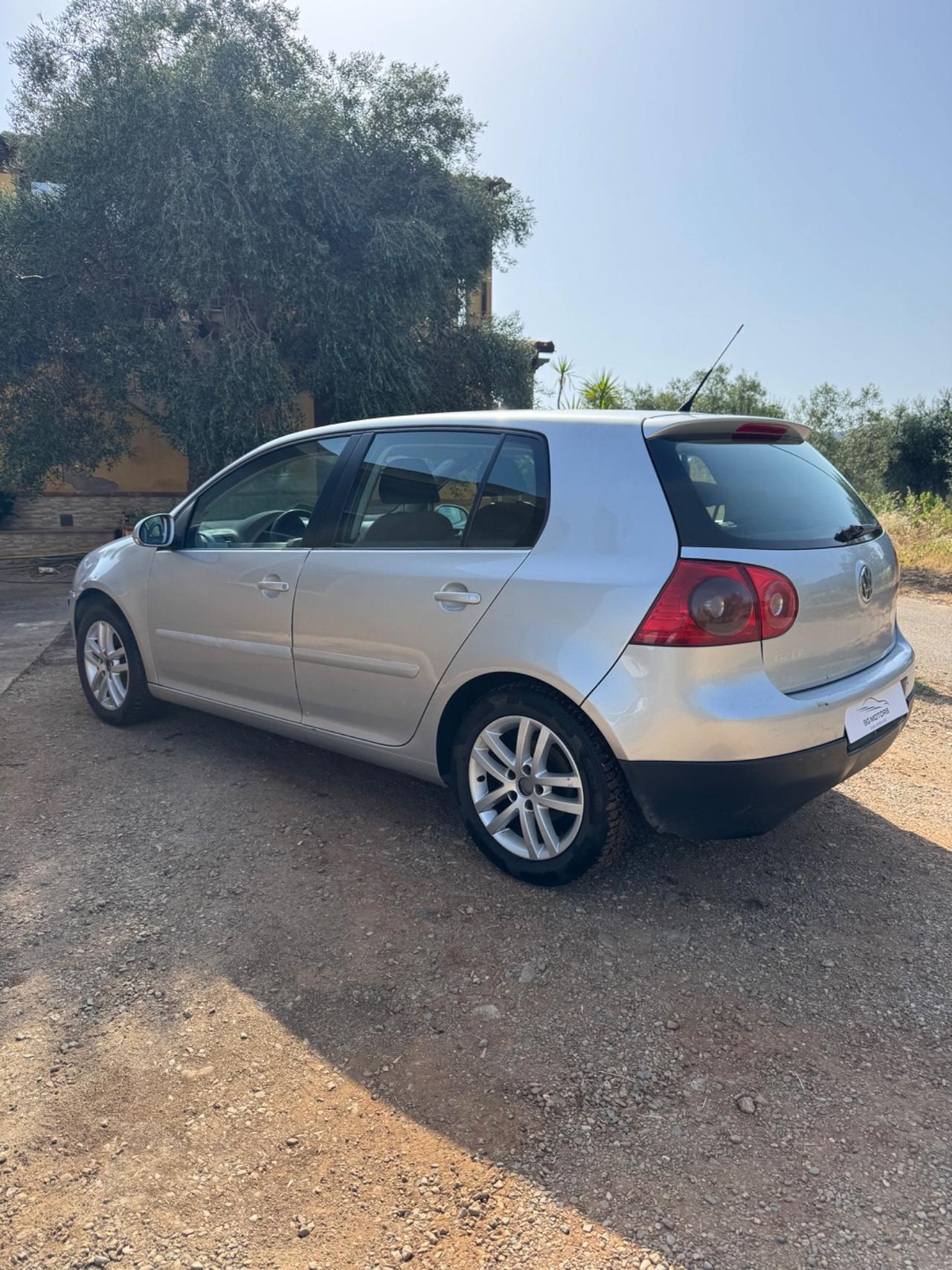 Volkswagen Golf 1.9 TDI 105cv