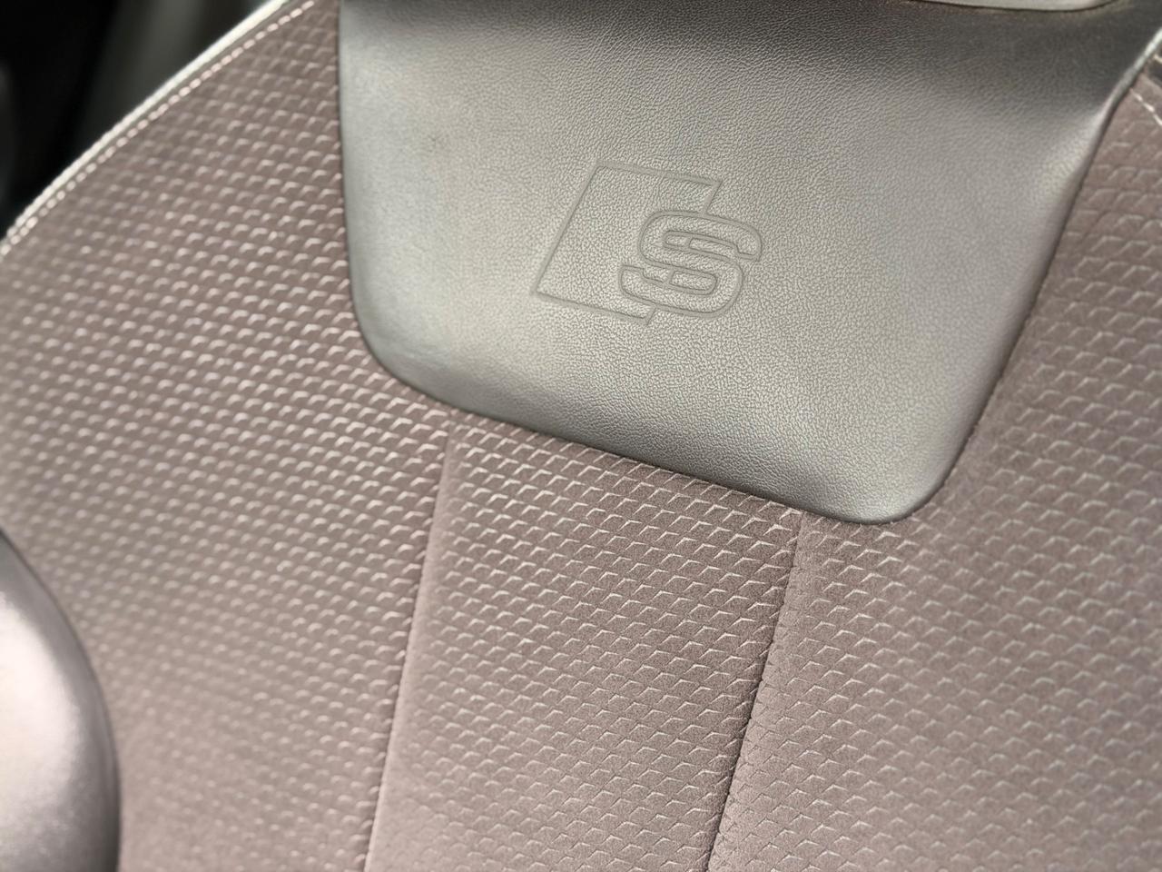 Audi A4 Avant 2.0 TDI 150 CV S-Line INT/EST