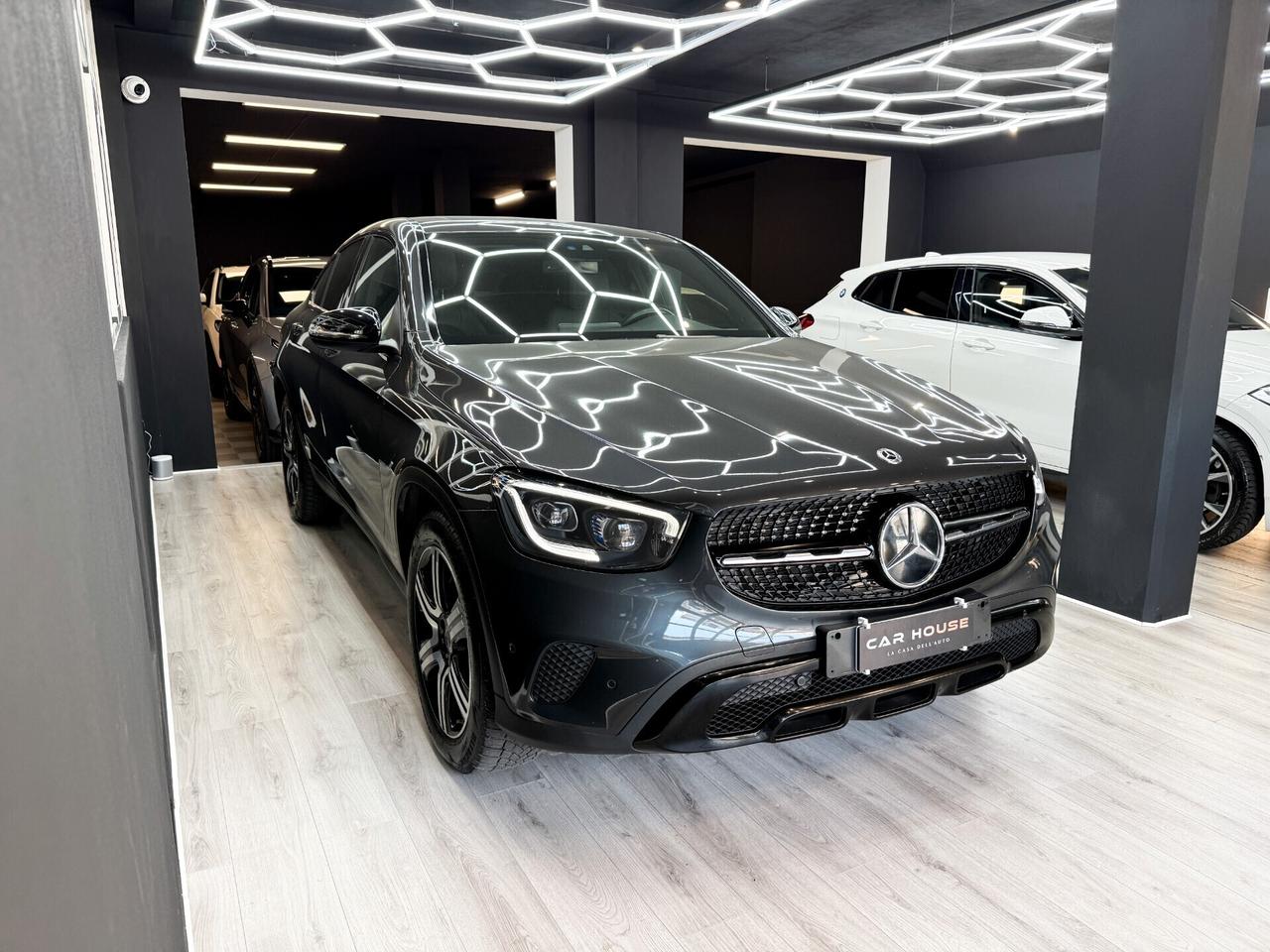 Mercedes-Benz GLC Coupé 300d 4Matic Premium Interni