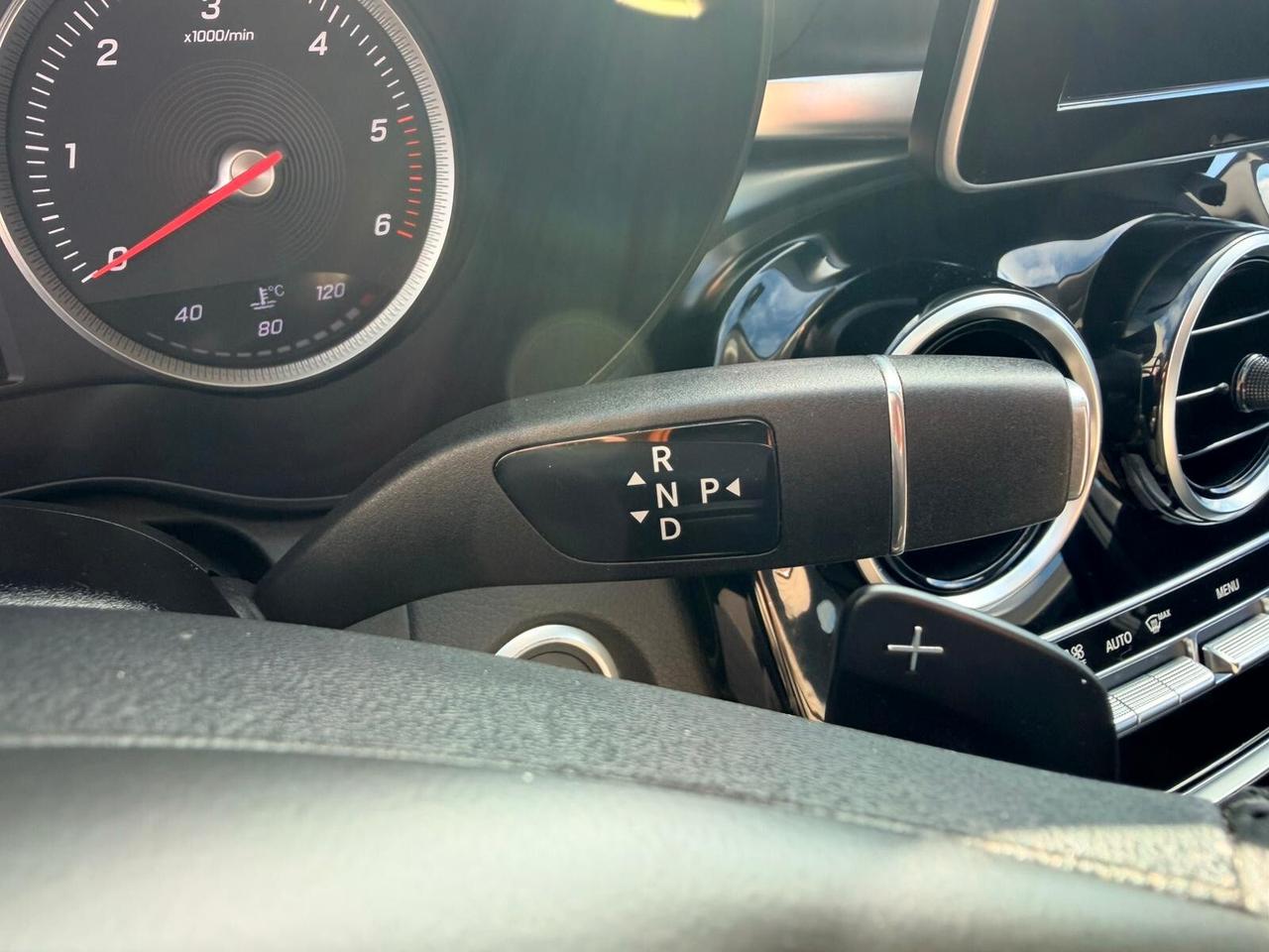 Mercedes-benz C 220d Automatic Exclusive