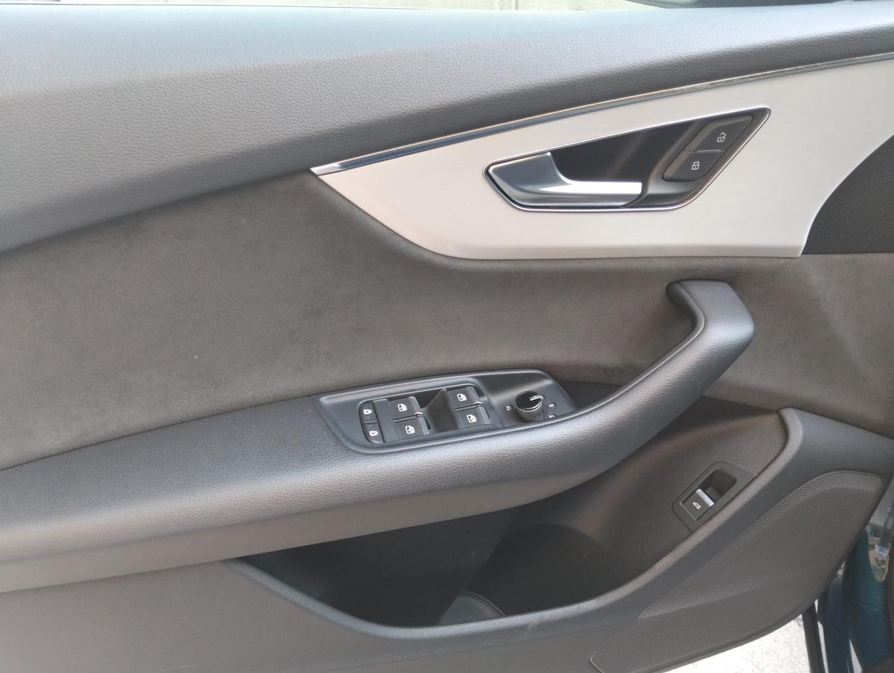 Audi Q8 45 TDI quattro tiptronic Sport
