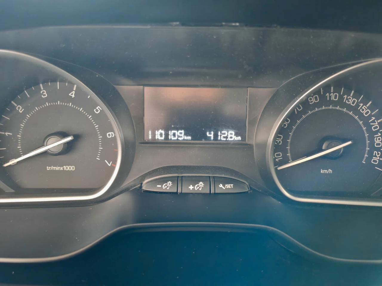 Peugeot 2008 PureTech 82 Allure