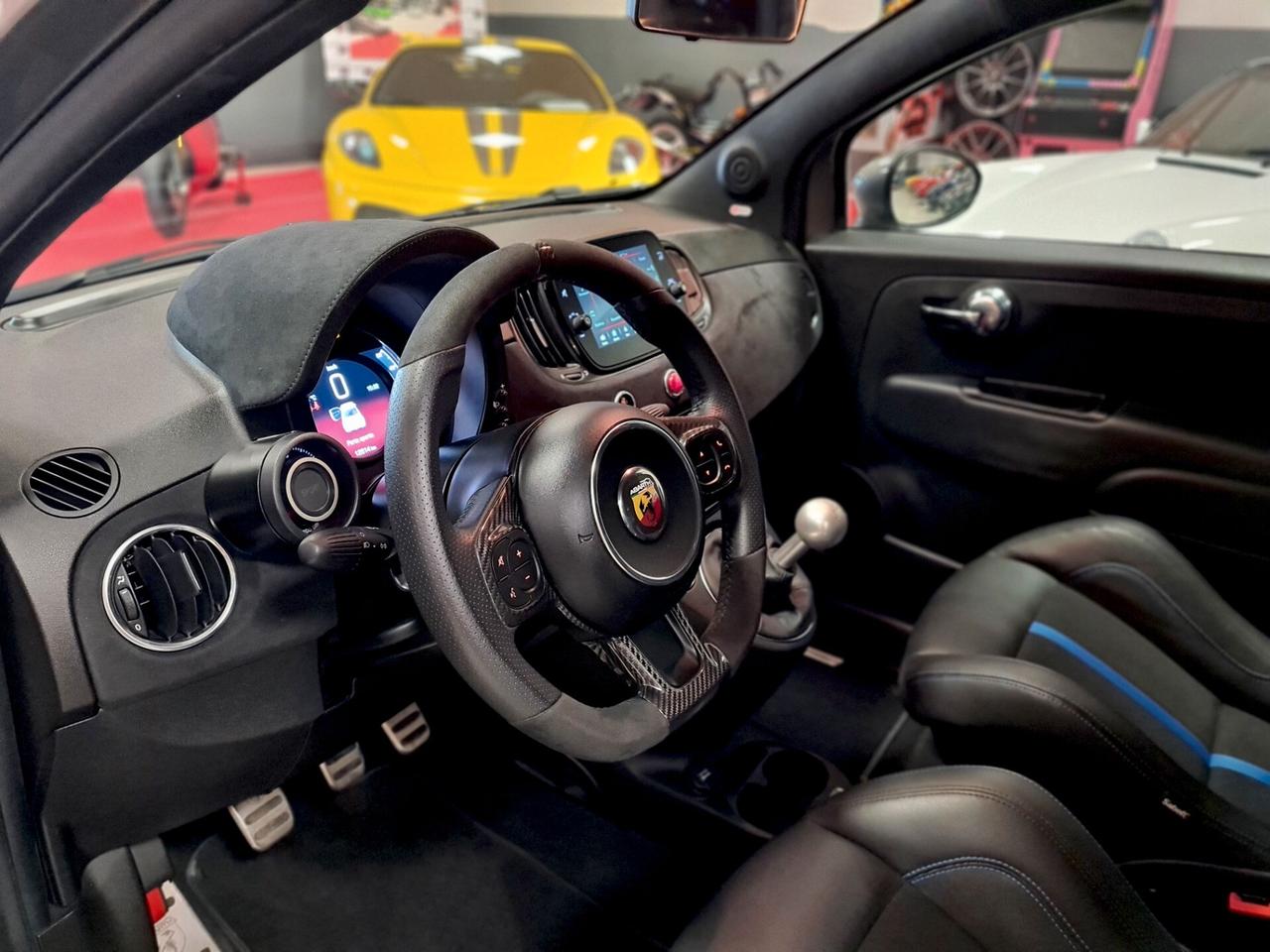 Abarth 695 1.4 Turbo T-Jet 180 CV