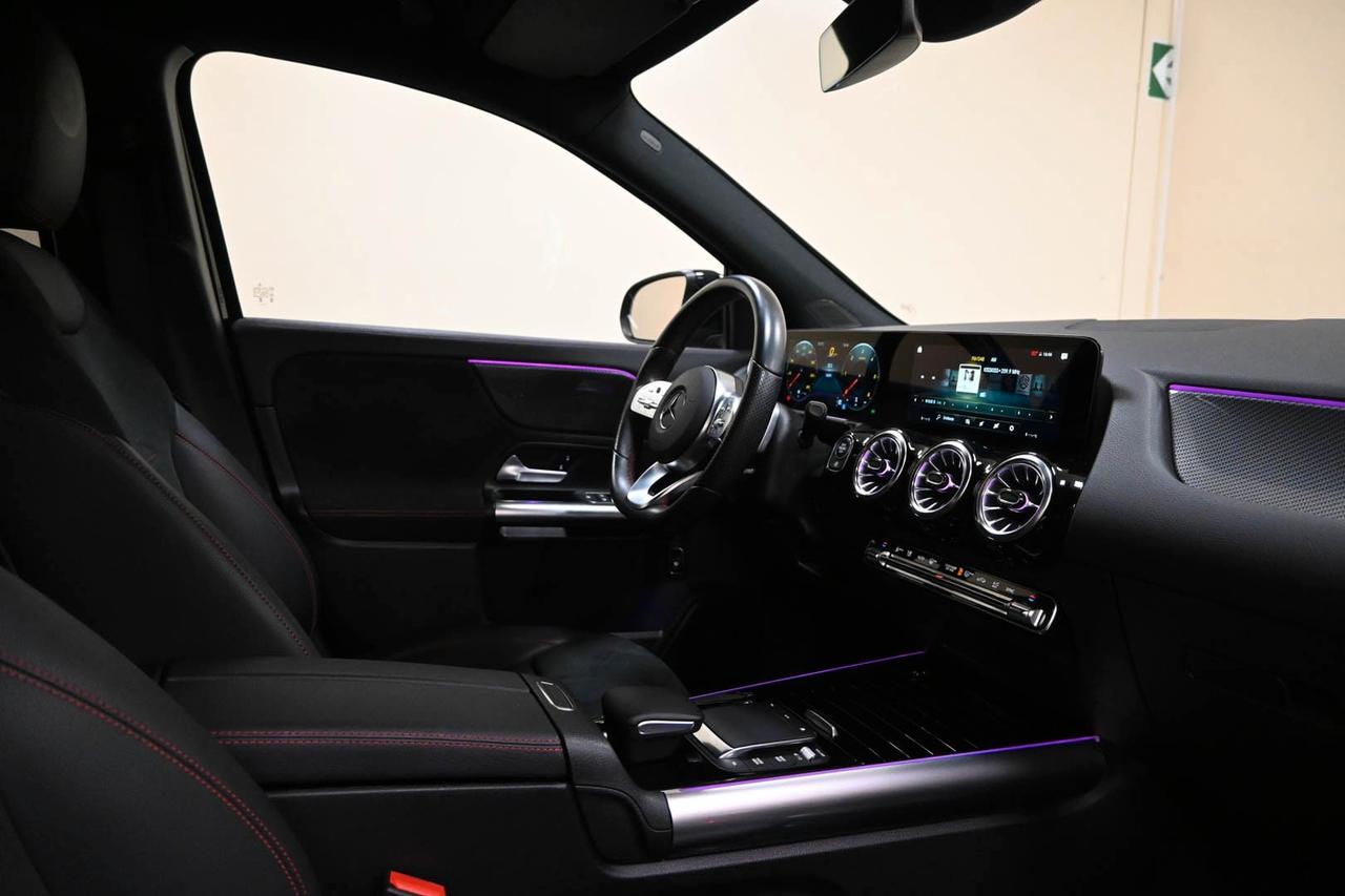 MERCEDES GLA (H247) GLA 200 d Automati...