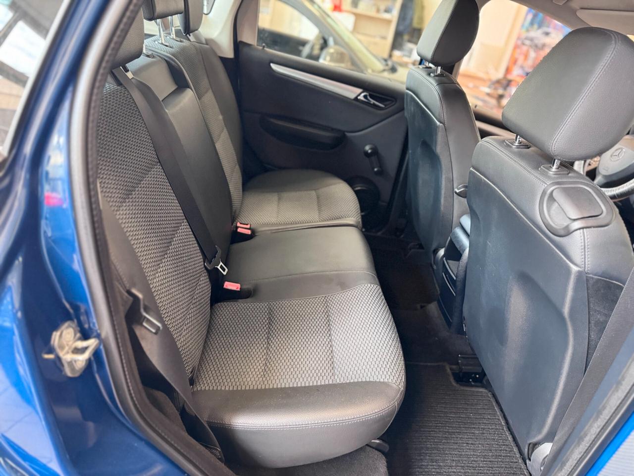 Mercedes-benz A 160 A 160 BlueEFFICIENCY Special Edition