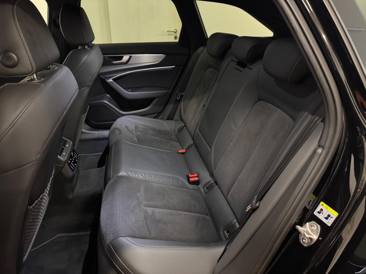 AUDI A6 AVANT 40 2.0 TDI QUATTRO S TRONIC S LINE EDITION