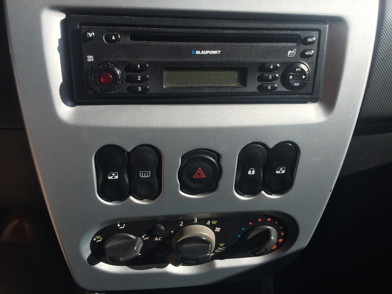 2009 Dacia Sandero 1.4 8V GPL tagliandata !!