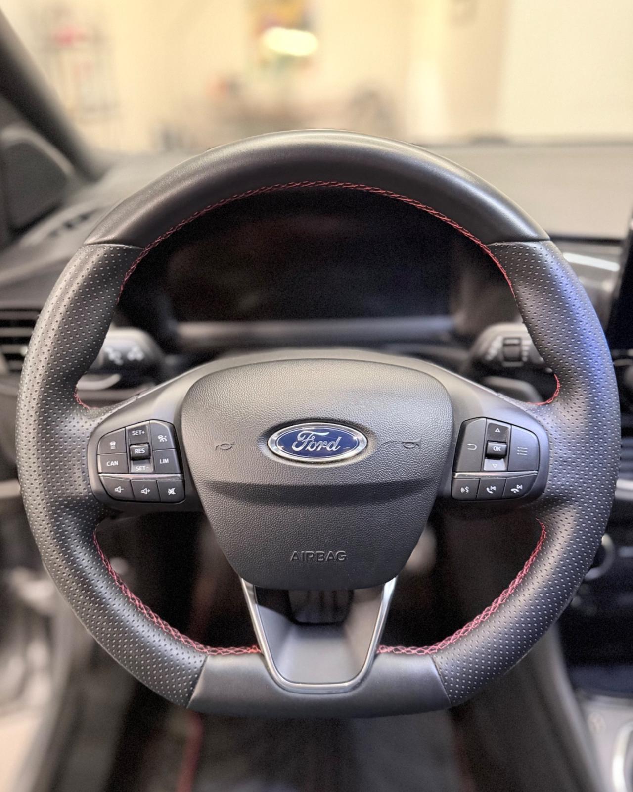 Ford Puma 1.0 EcoBoost Hybrid 125 CV S&S aut. ST-Line