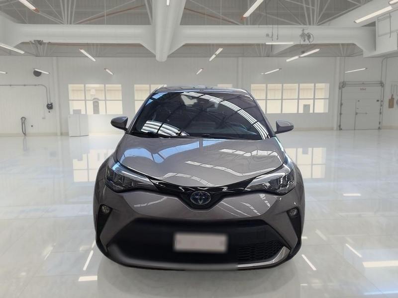 TOYOTA C-HR 1.8H 98CV E-CVT Business