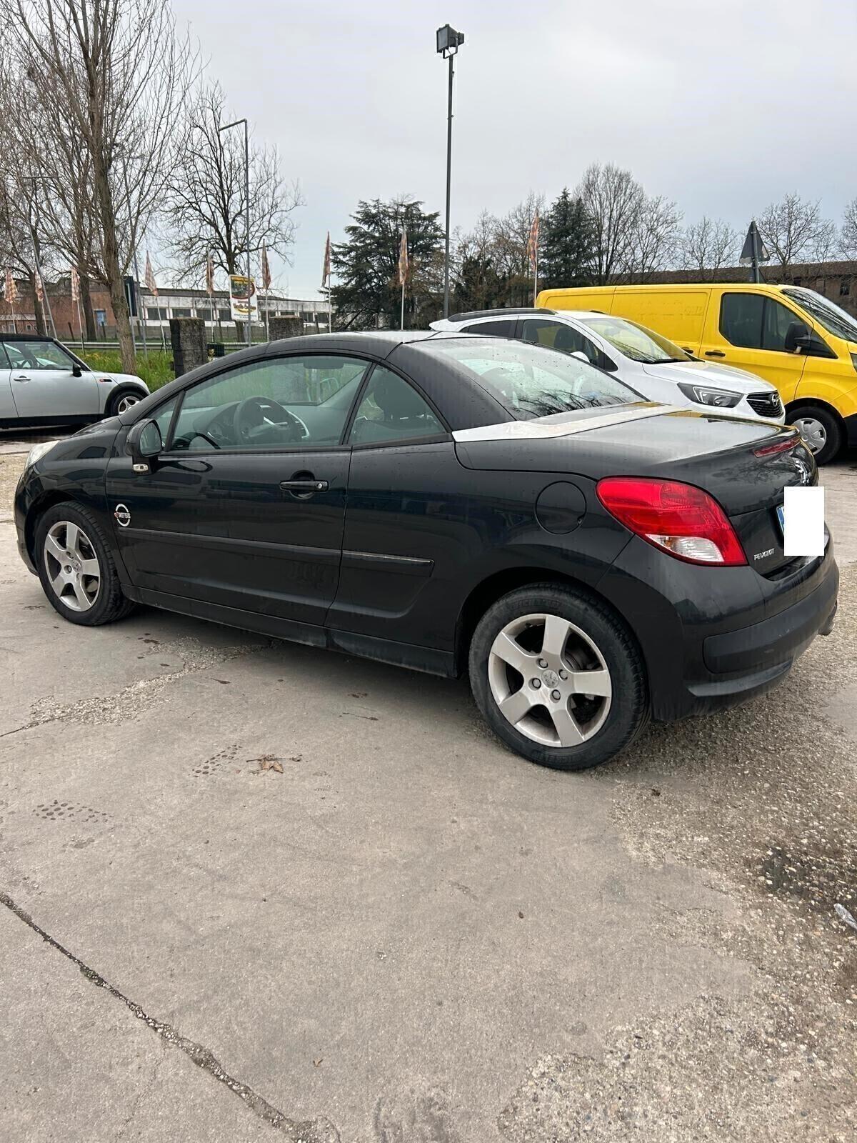 Peugeot 207 1.6 VTi 120CV CC Féline cabrio sweet years