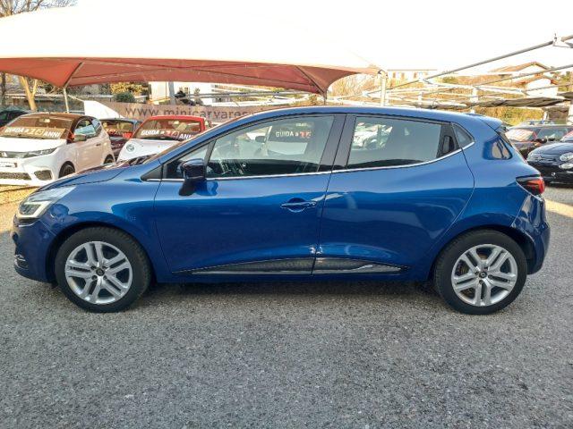 RENAULT Clio TCe 12V 90 CV 5 porte Moschino Zen