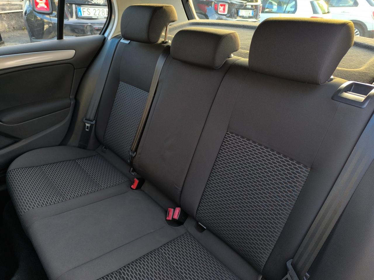 Volkswagen Golf 1.6 TDI DPF 5p. Comfortline