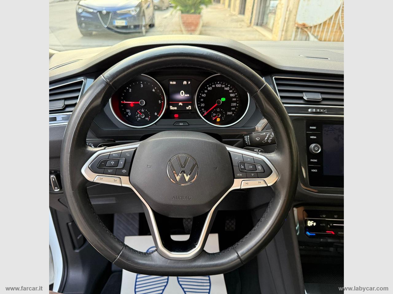 VOLKSWAGEN Tiguan 2.0 TDI 150CV SCR DSG Life NUOVISSIMA
