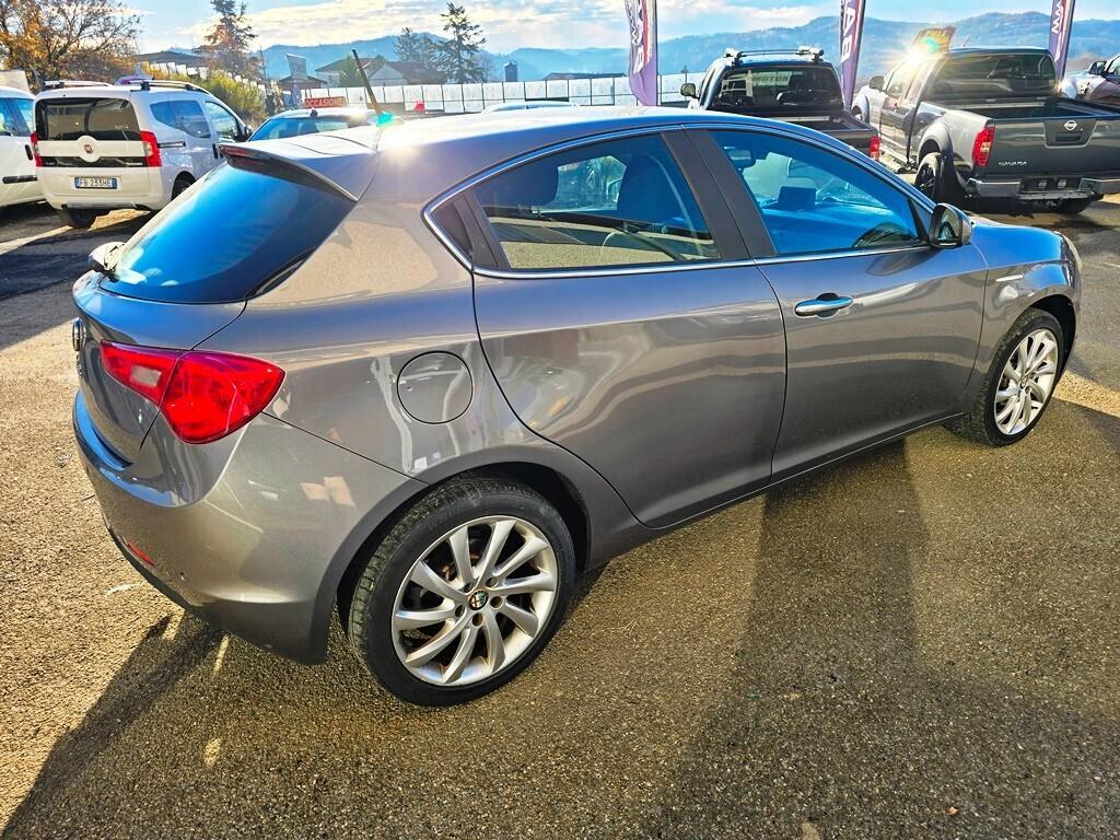 Alfa Romeo Giulietta 1.4 T-JET 120 CV Distinctive