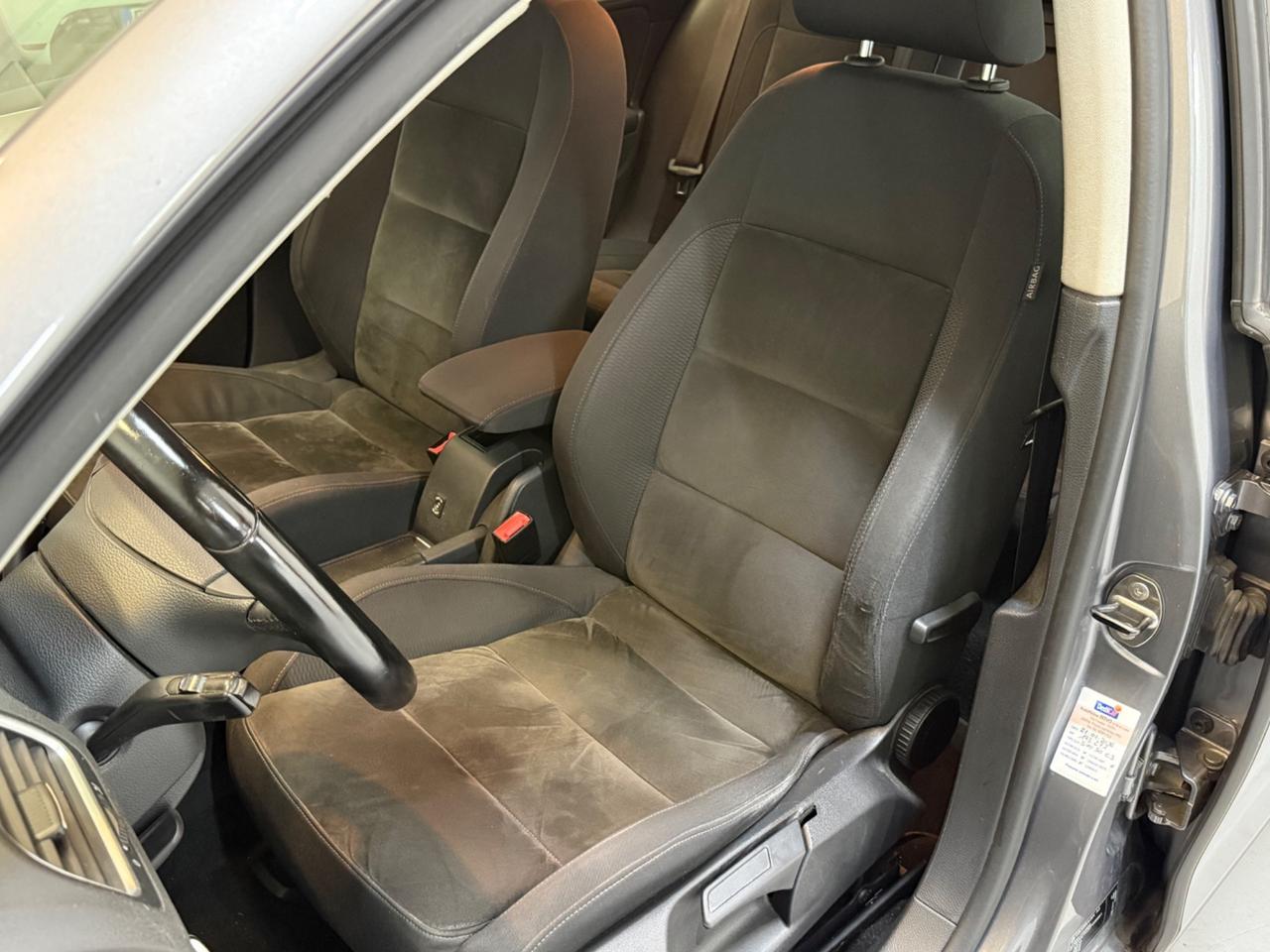 Volkswagen Golf Business 1.6 TDI 5p. Highline
