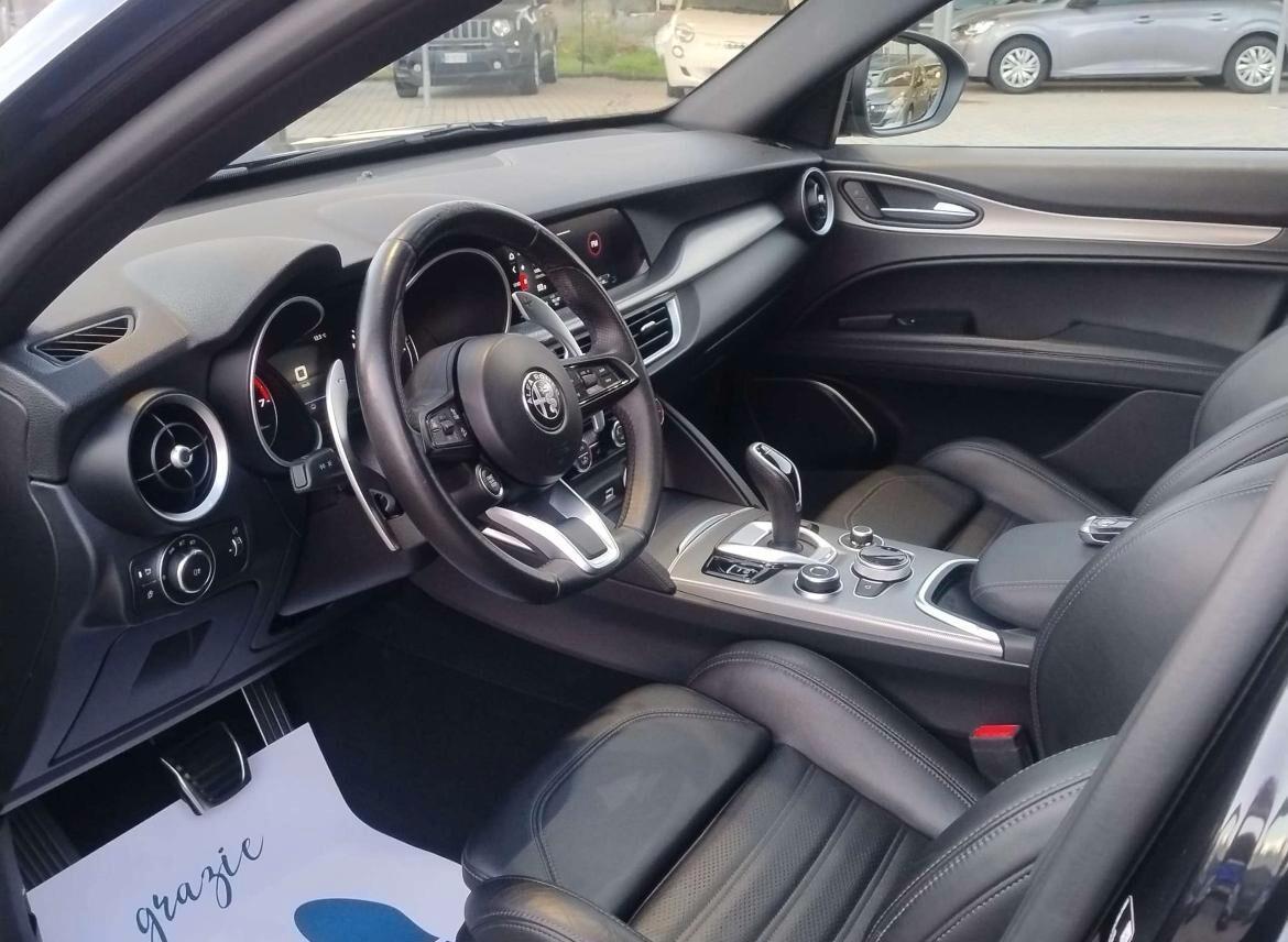 Alfa Romeo Stelvio 2.0 Turbo 280 CV AT8 Q4 Veloce AUTO A NOLEGGIO NO SCORING