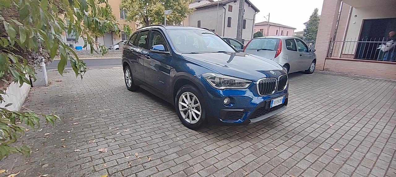 Bmw X1 xDrive18d Business