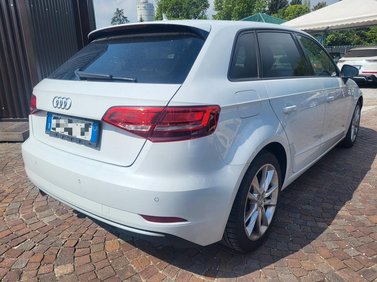 Audi A3 SPB 2.0 TDI S tronic Business