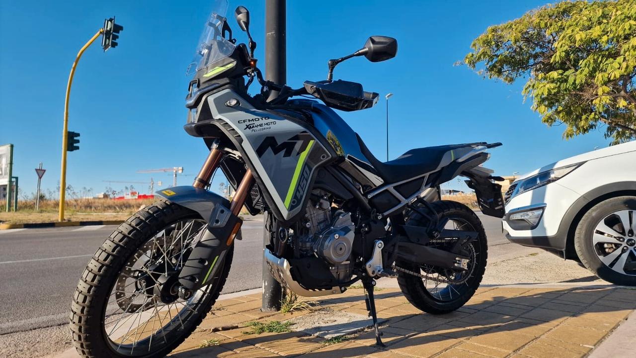Cf Moto 450MT Seminuova!