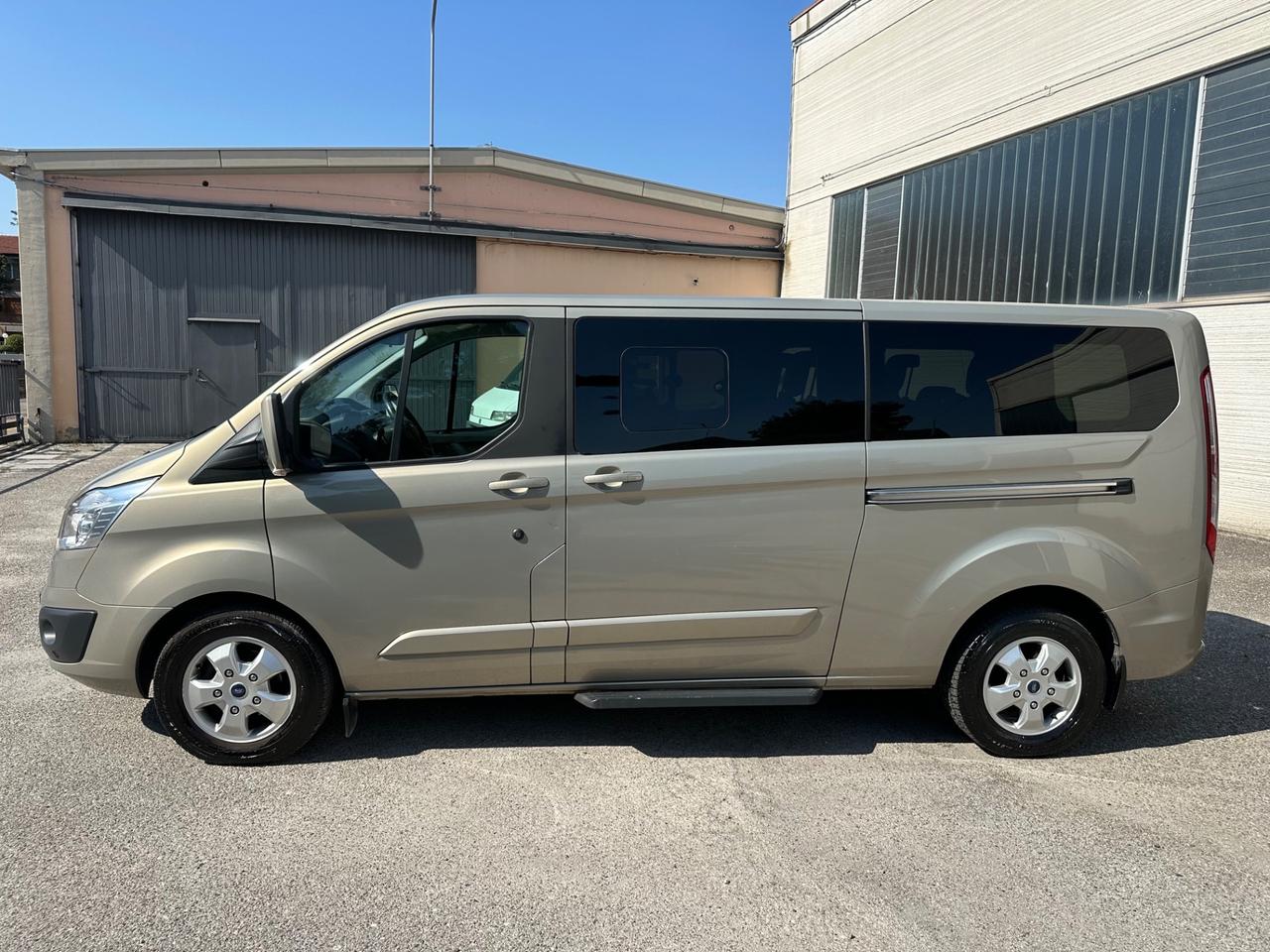 Ford Tourneo 2.0 TDCi 130CV aut. PL Finanziabile