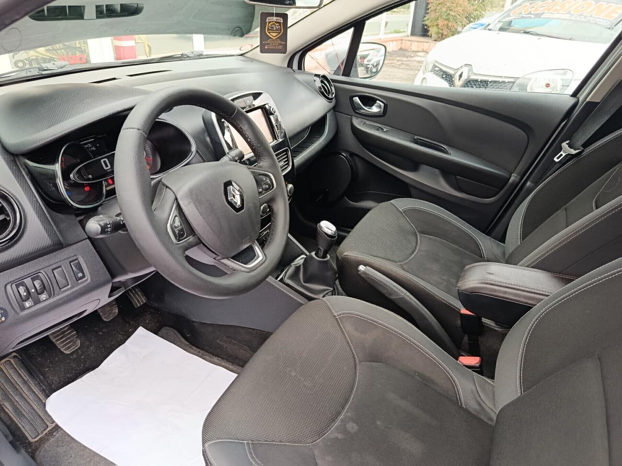 Renault Clio 1.2 Gpl di serie 90CV 5 porte Business