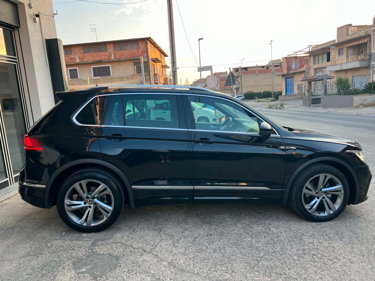 Volkswagen Tiguan 2.0 TDI 150 CV DSG R-Line R Line