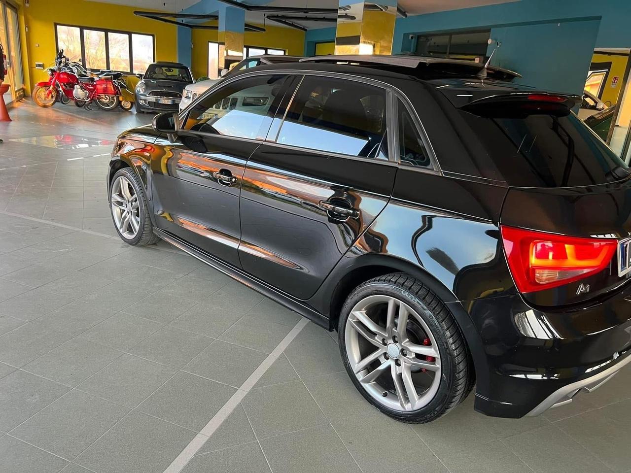 Audi A1 1.6 TDI S line edition tetto apribile full