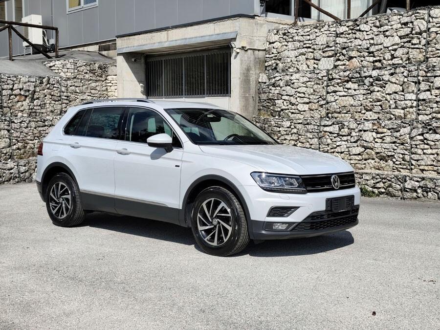 Volkswagen Tiguan 1.4 TSI Style BlueMotion Technology KM Certif. VW, LED, Navi!