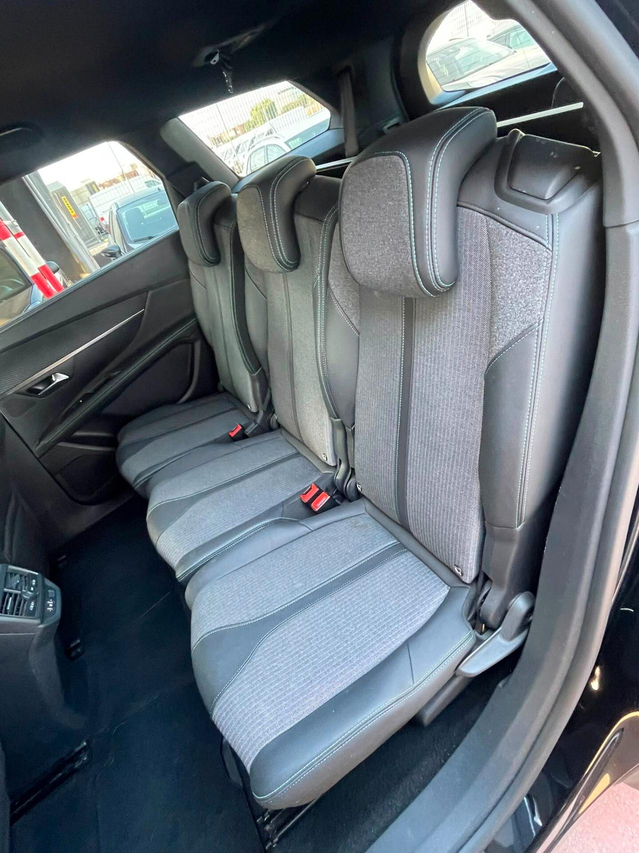 Peugeot 5008 PureTech Turbo 130 S&S Allure