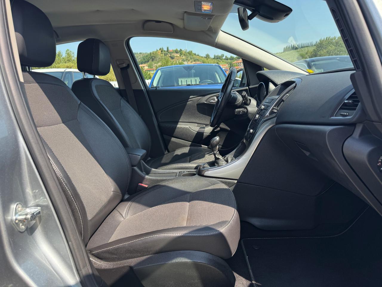 Opel Astra 1.7 CDTI 110CV 5 porte Cosmo