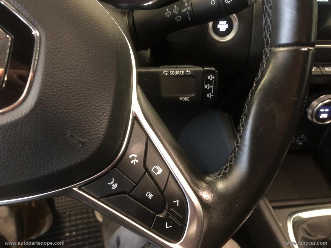 RENAULT Captur TCe 12V 100 CV Intens