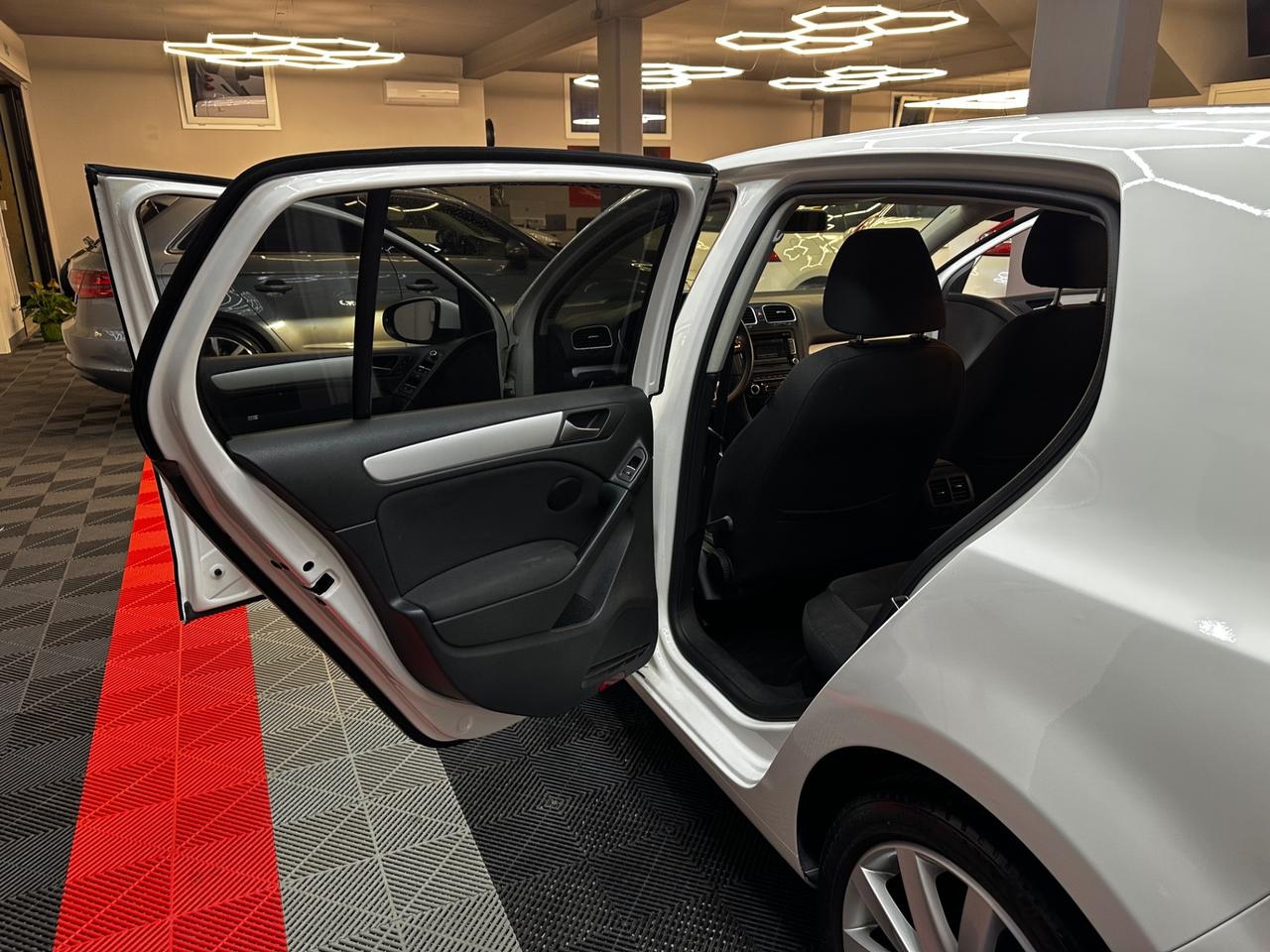 Volkswagen Golf VI 1.6 TDI Highline - FABIANOAUTO