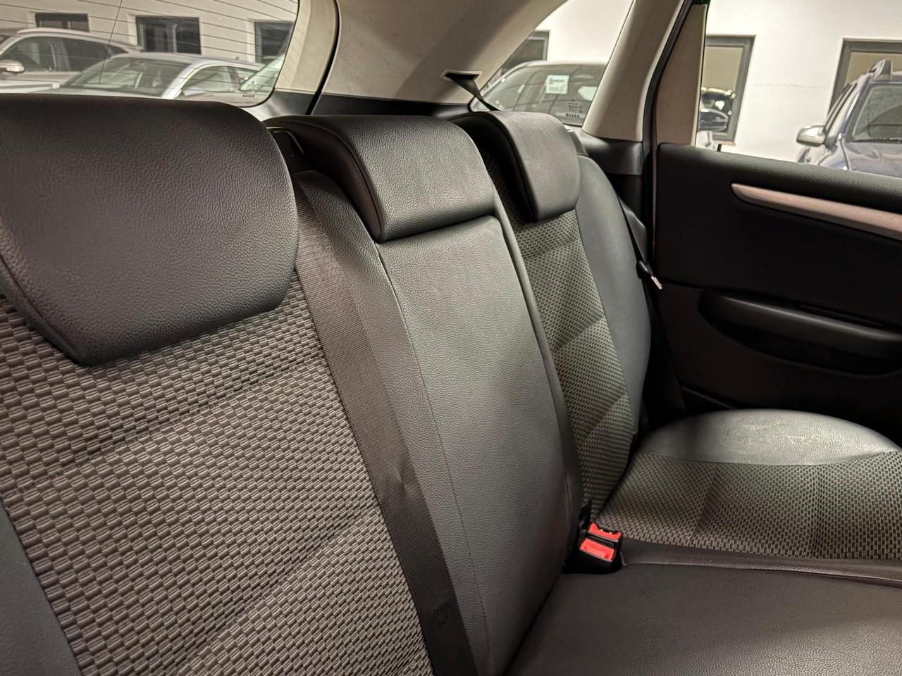 Mercedes B 180 (170) Sport FL