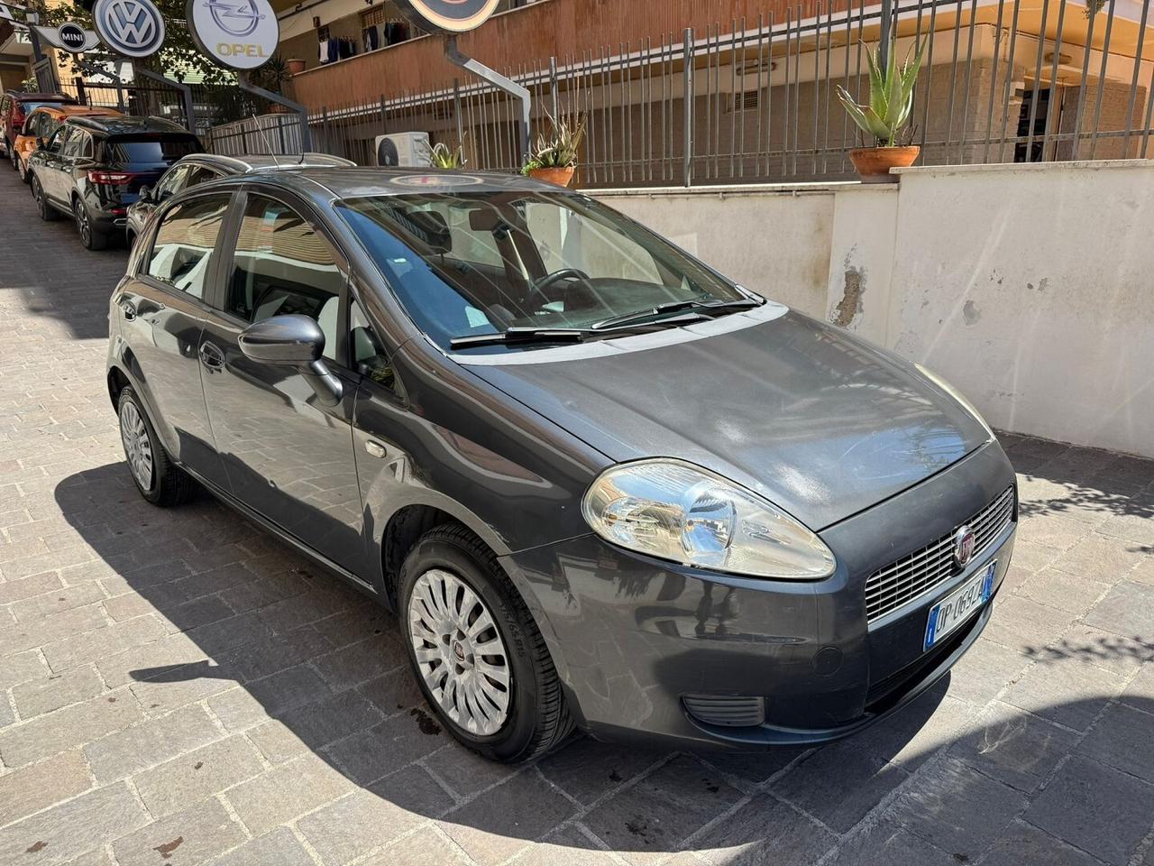 FIAT Grande Punto 1.4 5 porte Dynamic IMPIANTO GPL