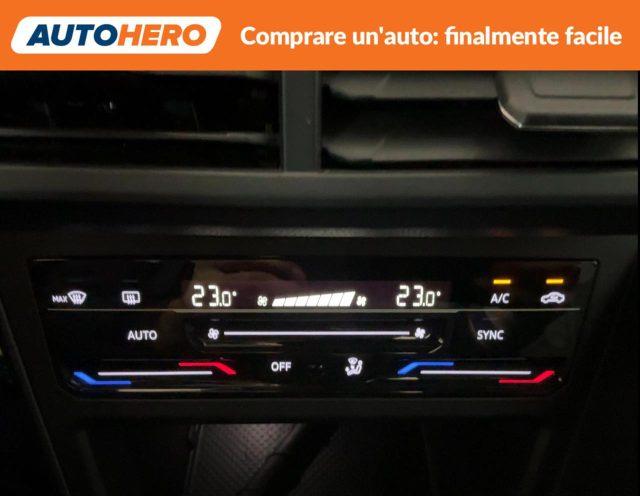 VOLKSWAGEN Taigo 1.0 TSI 110 CV R-Line