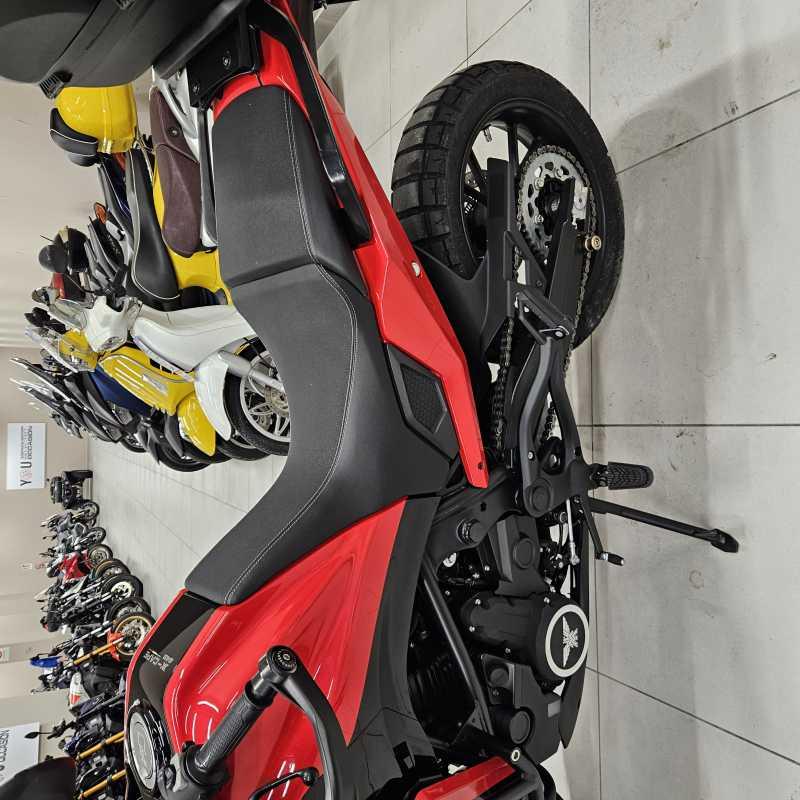 Moto Morini X-Cape 650 - 2022