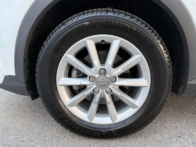 AUDI Q3 2.0 TDI 150 CV Business