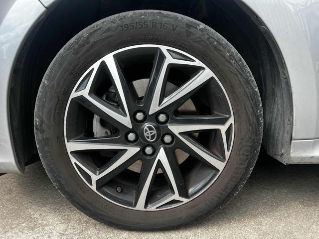 TOYOTA Yaris 1.5 Hybrid 5 porte Trend