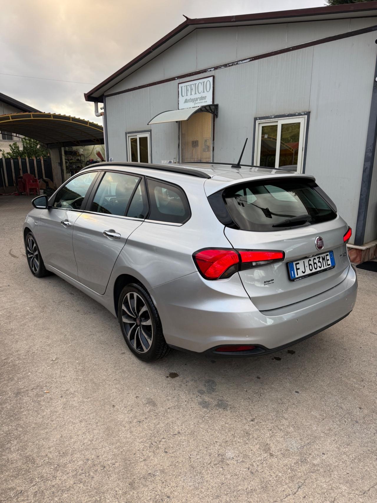 Fiat Tipo 1.6 Mjt S&S DCT SW Easy