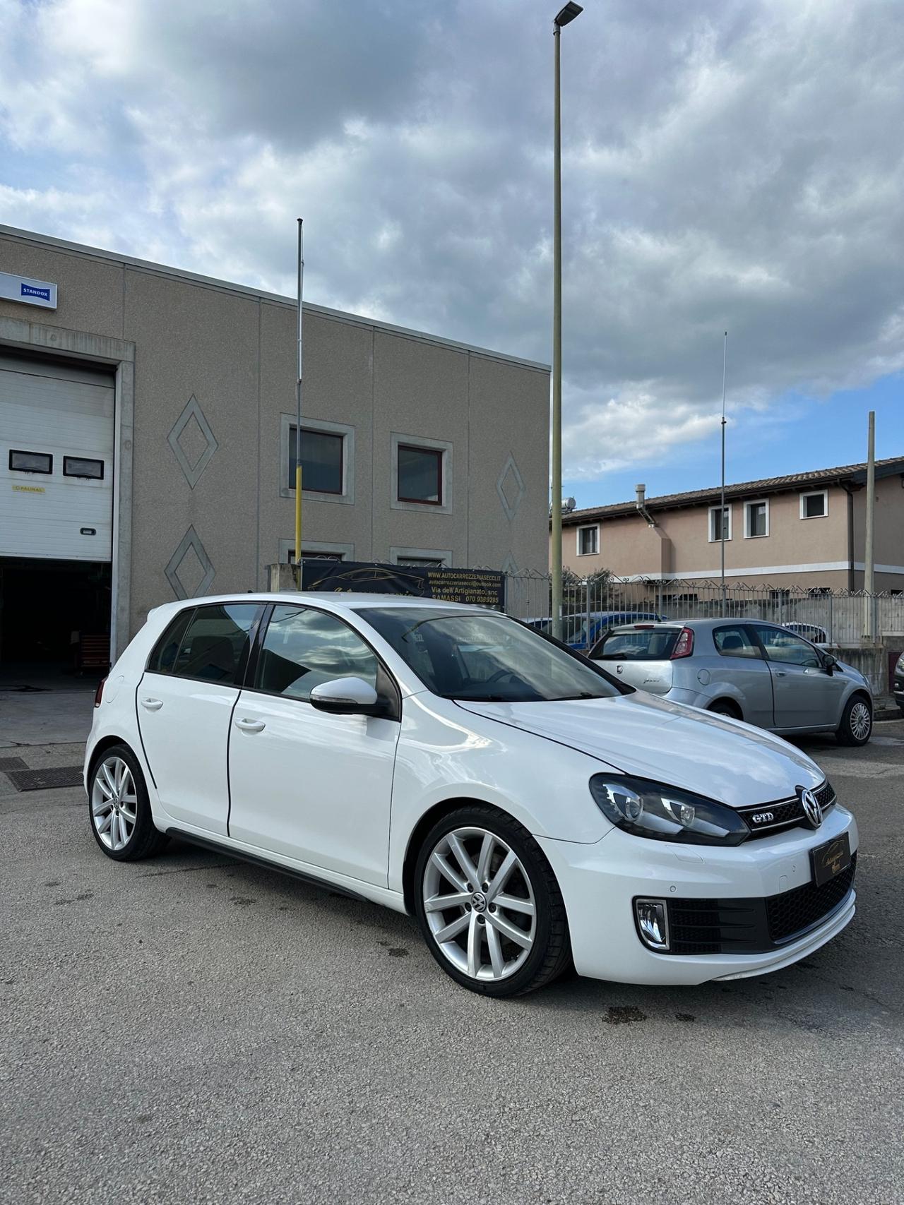 Volkswagen Golf GTD 2.0 TDI 170CV DSG