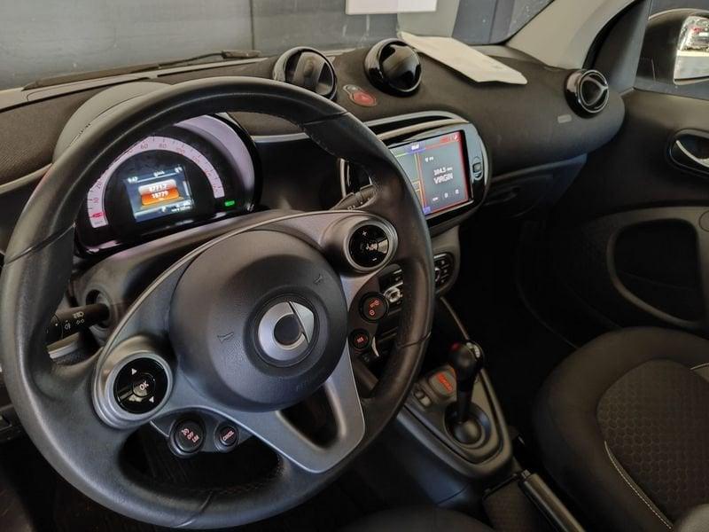 smart fortwo EQ Passion