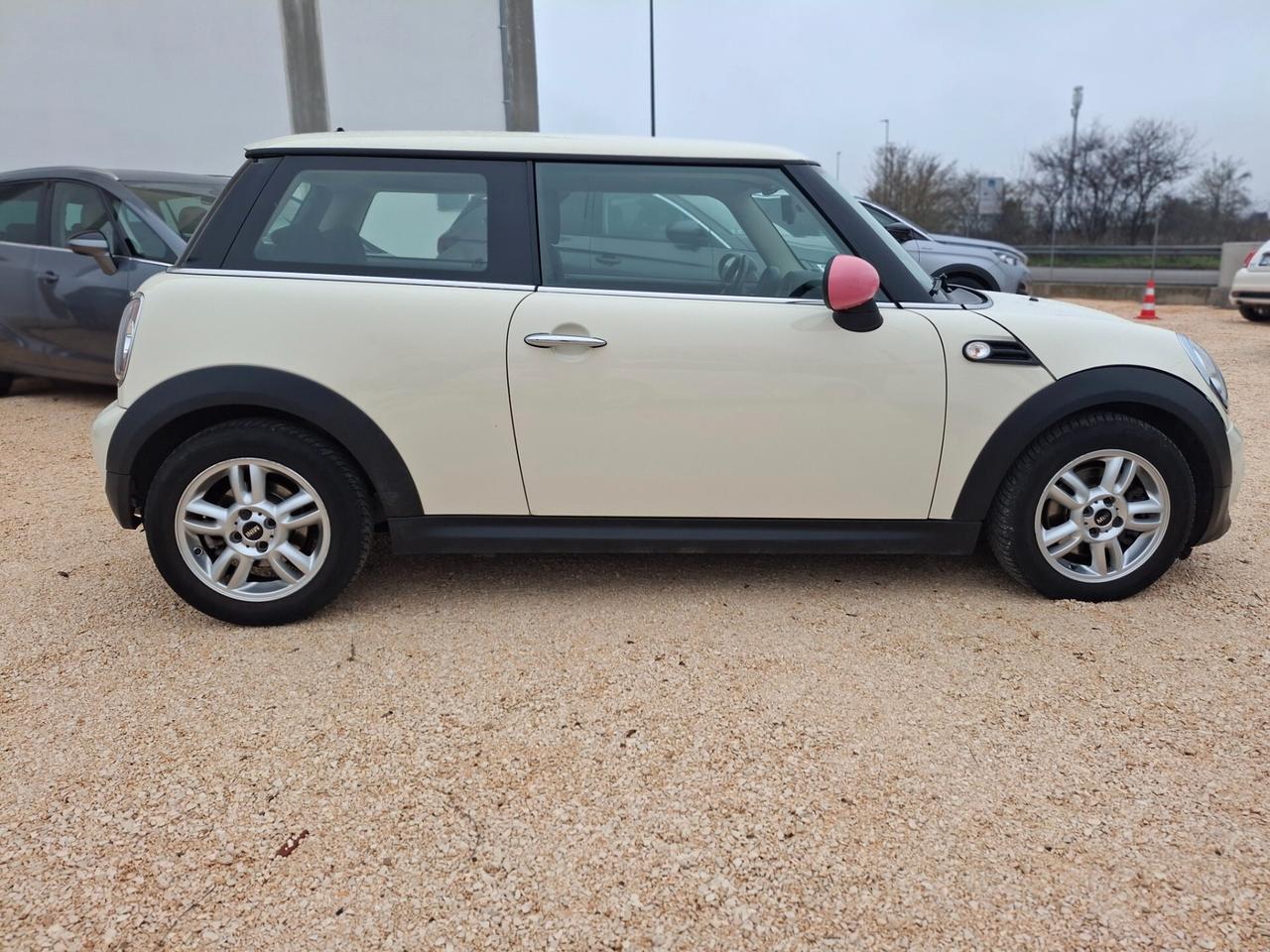 Mini 1.6 16V One D
